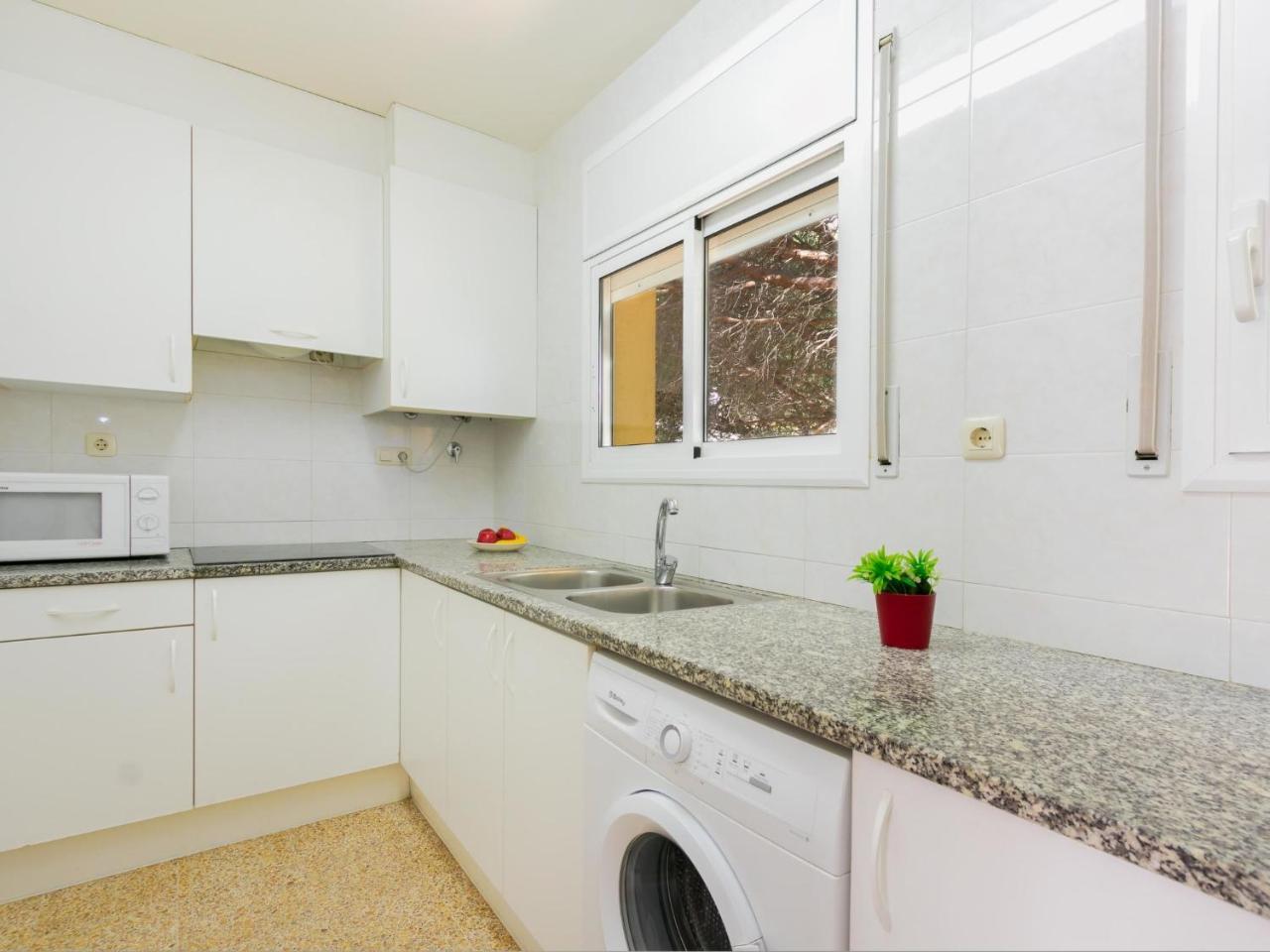 Apartment Velazquez-2 By Interhome Roses Kültér fotó